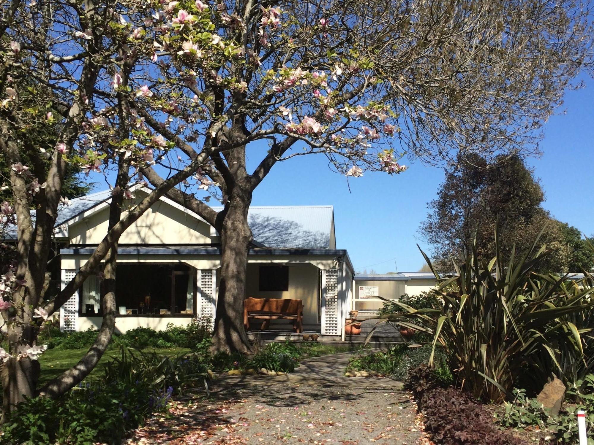 Bed and Breakfast Water Lily Garden Christchurch Exteriér fotografie